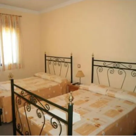 Miraflor De Cadenas 3*